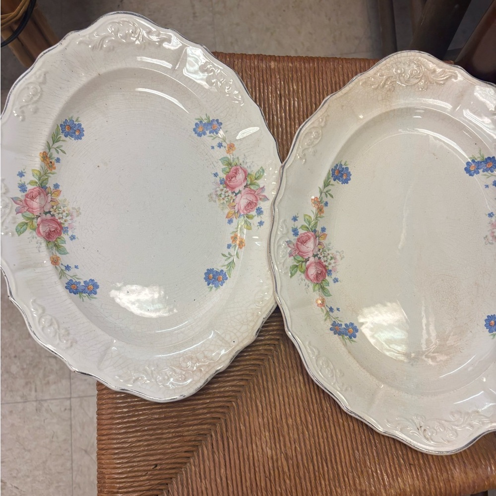 Pair of vintage Homer Laughlin Virginia Rose Platters